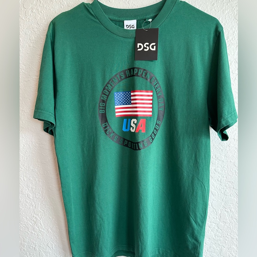 DSG Dick’s Sporting Goods Green USA Olympic Tee Shirt Size Small NWT $30 Cotton